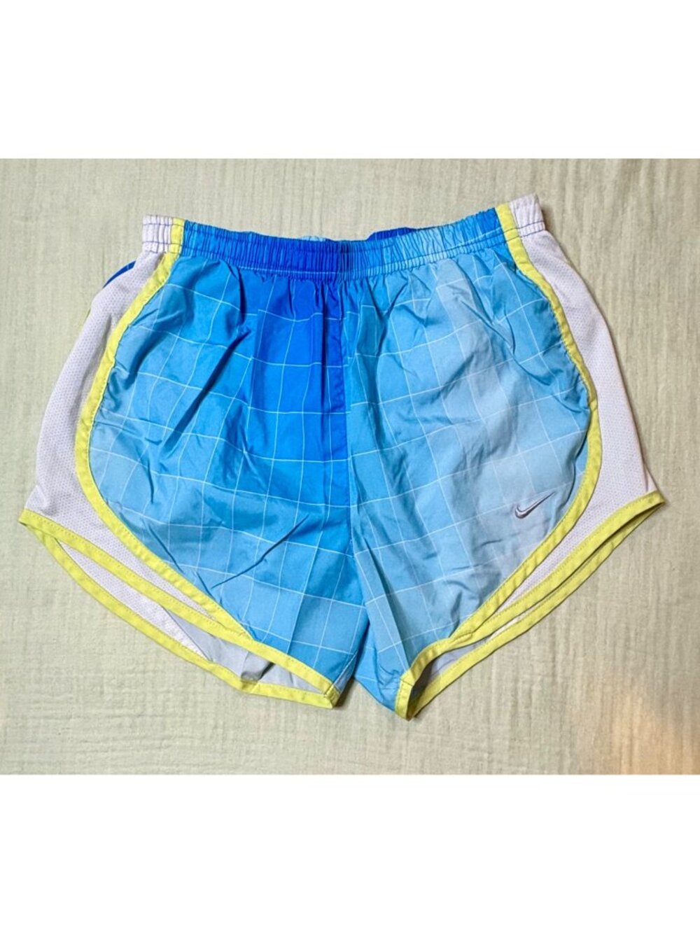 Nike Wom Dri-Fit Running Shorts Blue Checkered Pattern Yellow Trim Size XS
